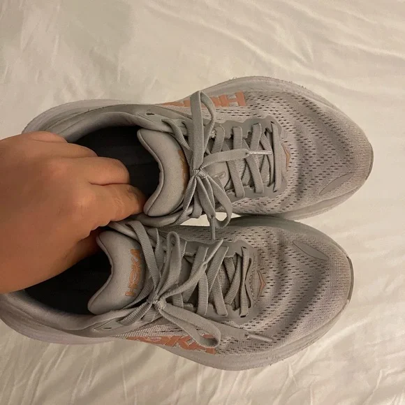 Hoka Bondi 8 Sneakers - Picture 4 of 5